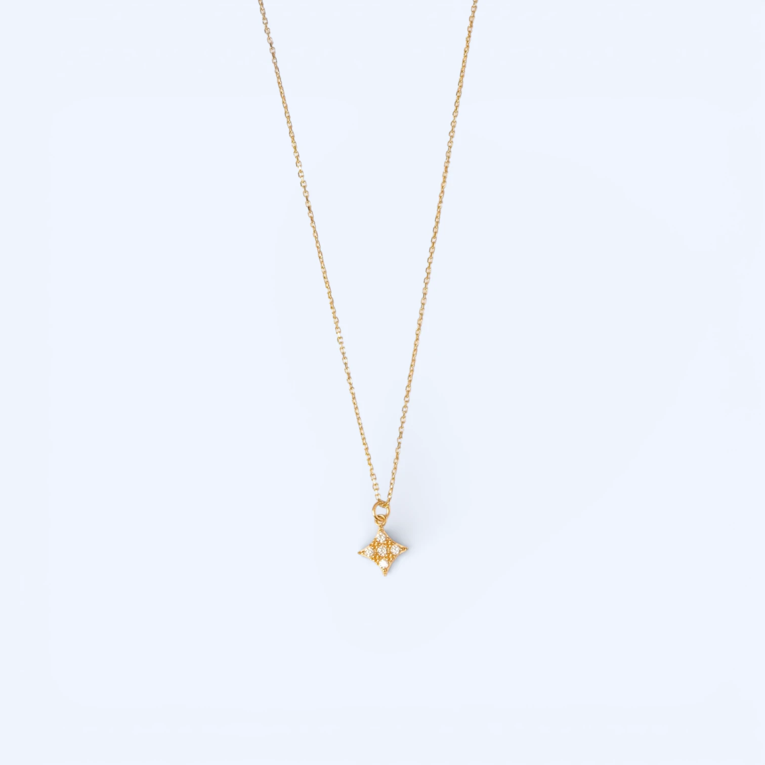 Vela | 14 Ayar Altın Işıltılı Yıldız Kolye model görseli