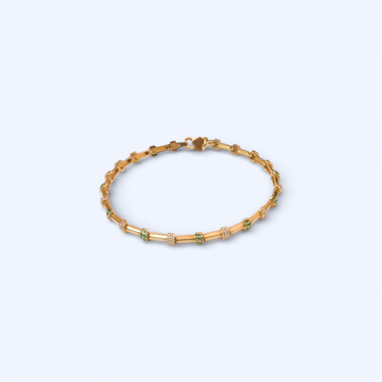 Vira | 14 Ayar Altın Yeşil Taşlı Bileklik